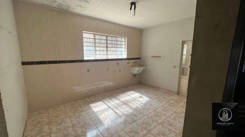 Sobrado à venda e aluguel com 2 quartos, 300m² - Foto 9
