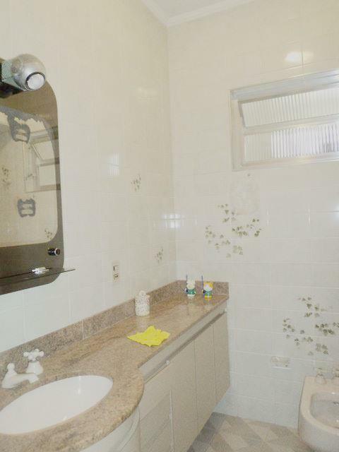 Apartamento para alugar com 3 quartos, 185m² - Foto 10