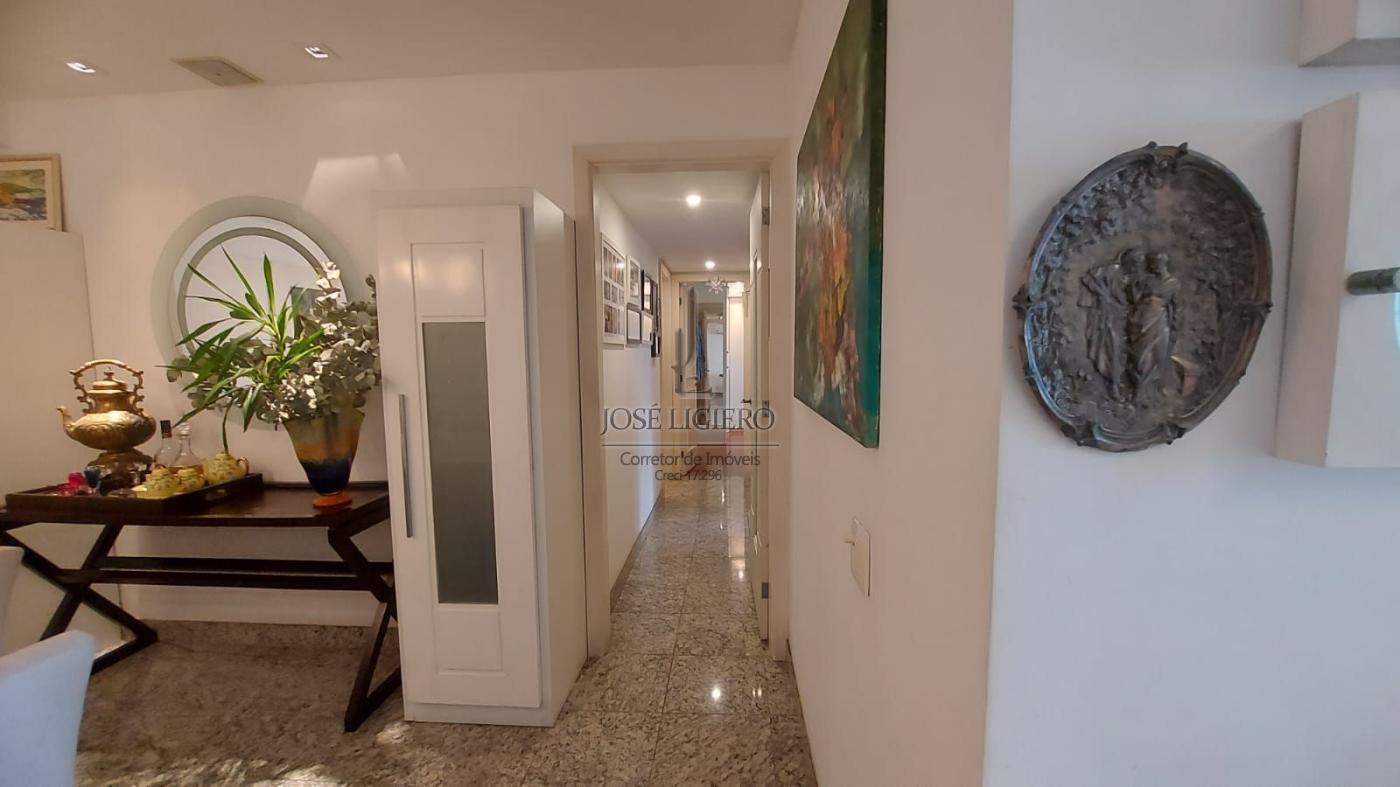 Apartamento à venda com 4 quartos, 152m² - Foto 14