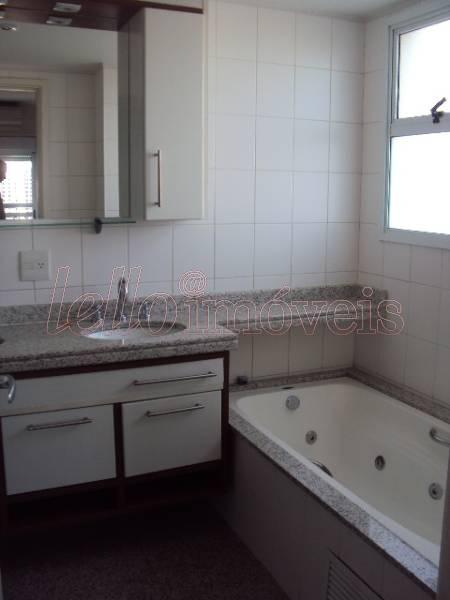 Apartamento à venda com 3 quartos, 204m² - Foto 19