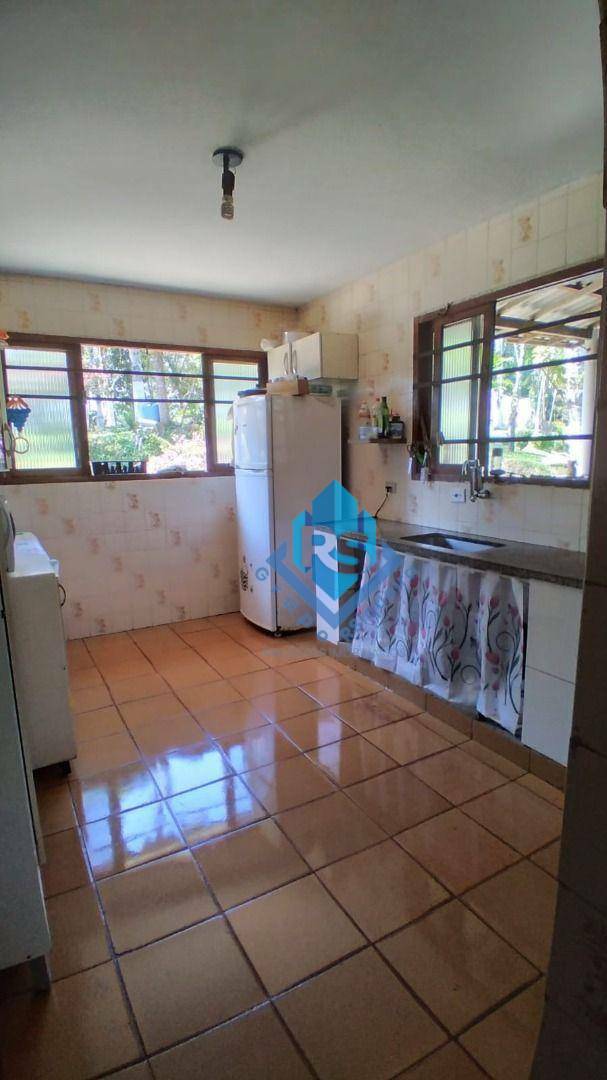 Chácara à venda com 2 quartos, 150m² - Foto 11