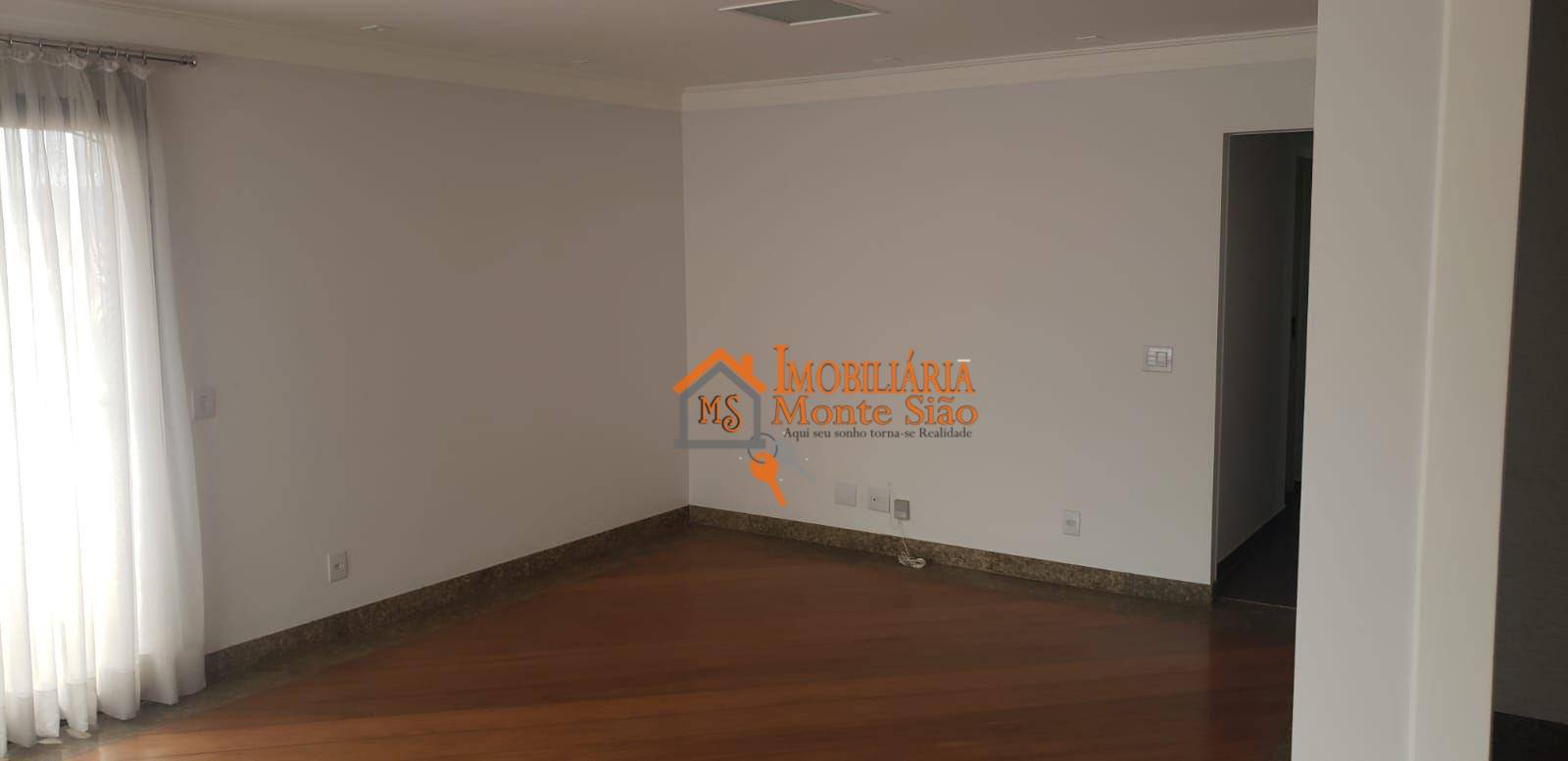 Apartamento à venda com 3 quartos, 200m² - Foto 10