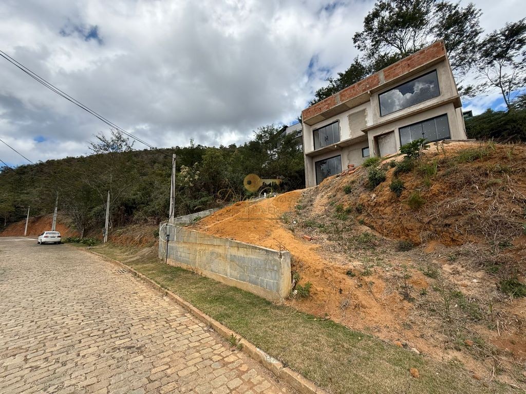 Casa de Condomínio à venda com 3 quartos, 480m² - Foto 4