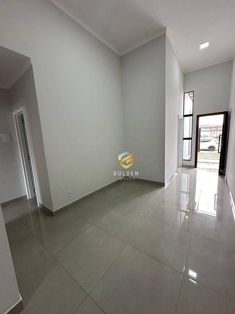 Casa à venda com 2 quartos, 65m² - Foto 8