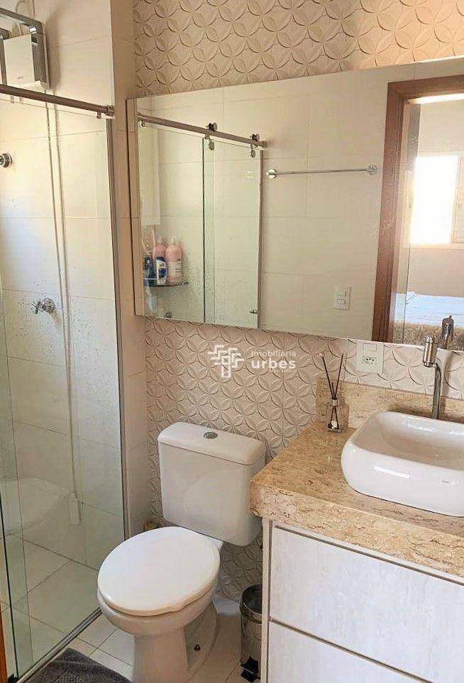 Apartamento à venda com 2 quartos, 70m² - Foto 15