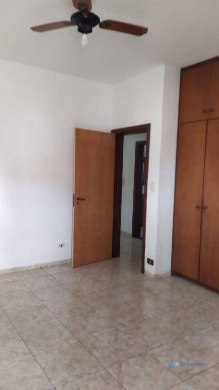 Sobrado à venda com 6 quartos, 338m² - Foto 13