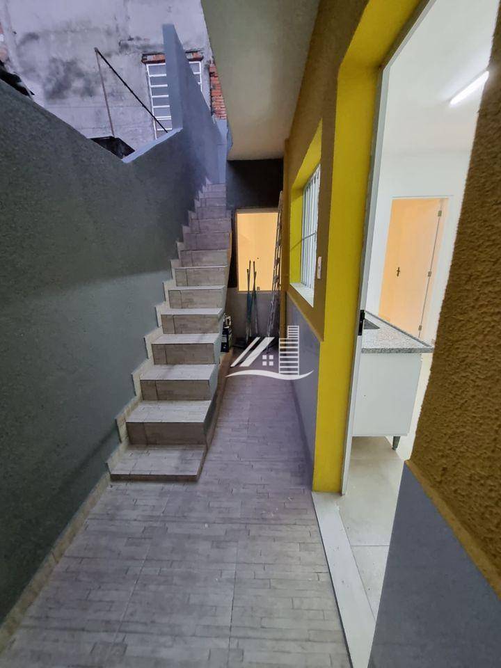 Casa à venda com 2 quartos, 100m² - Foto 8