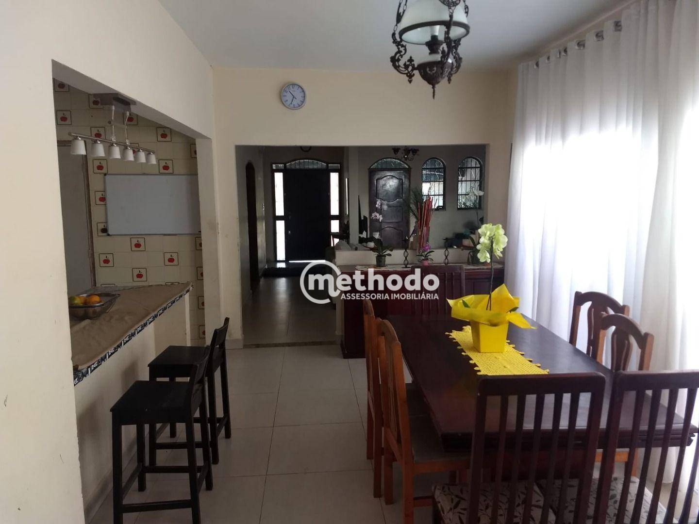 Casa à venda com 3 quartos, 215m² - Foto 10