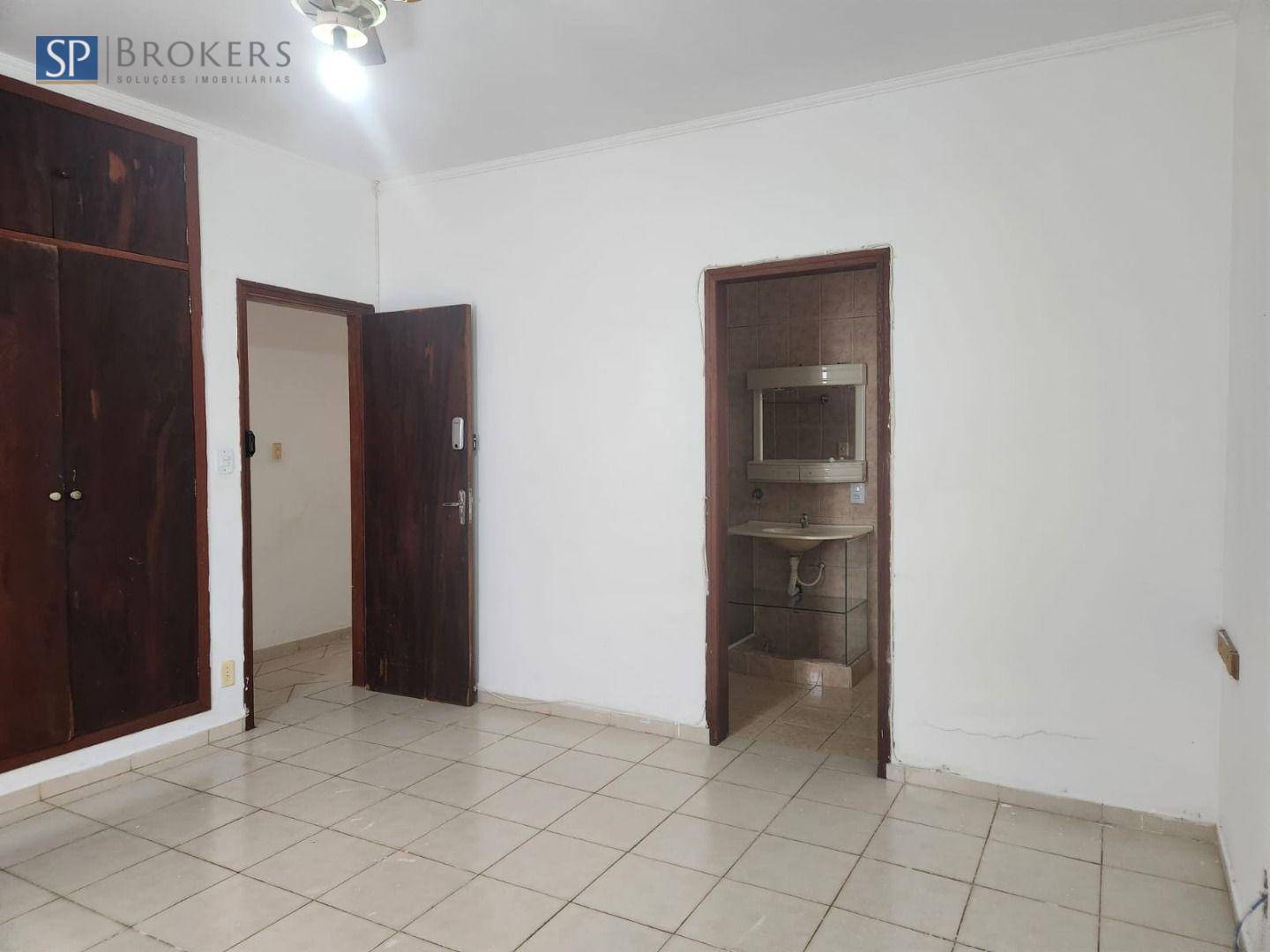 Casa à venda com 3 quartos, 168m² - Foto 9