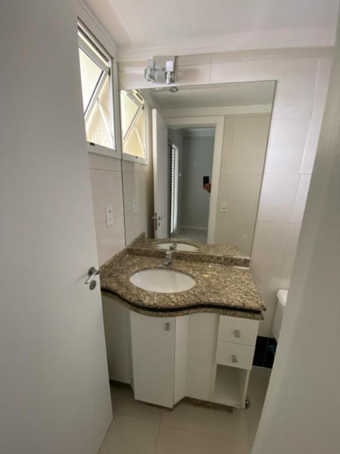 Apartamento à venda com 3 quartos, 135m² - Foto 8