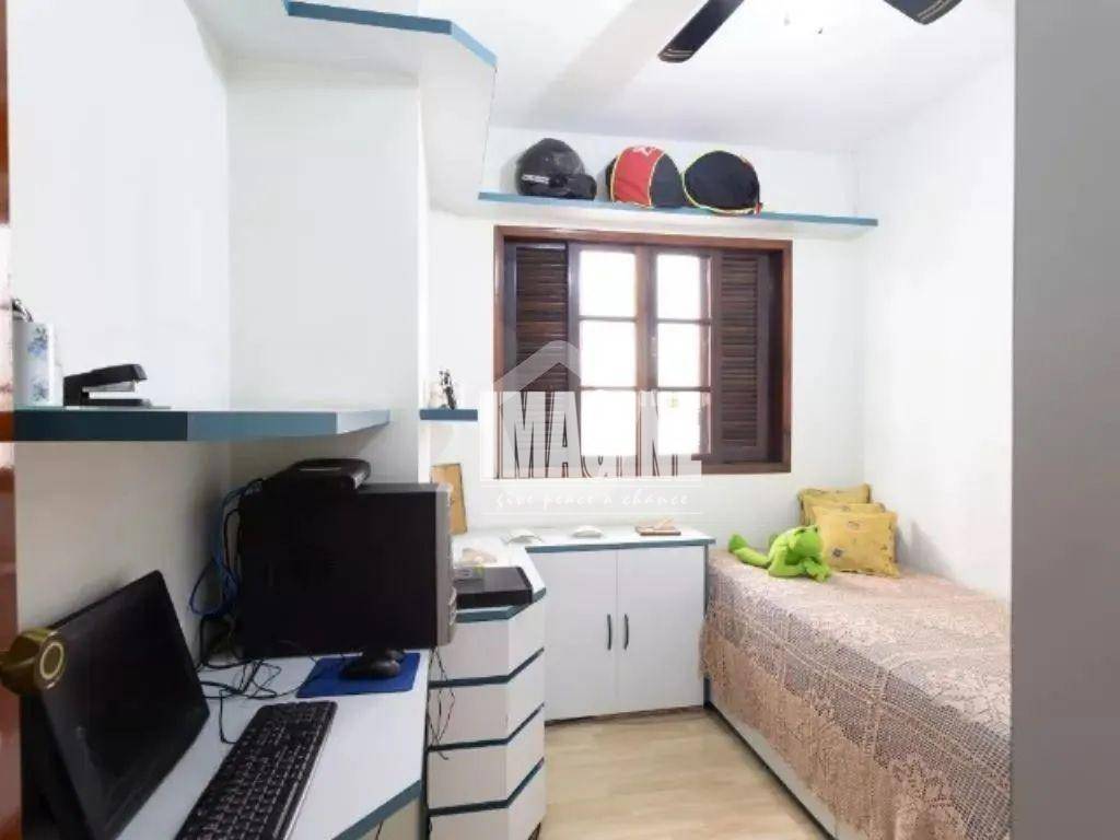 Sobrado à venda com 4 quartos, 250m² - Foto 7