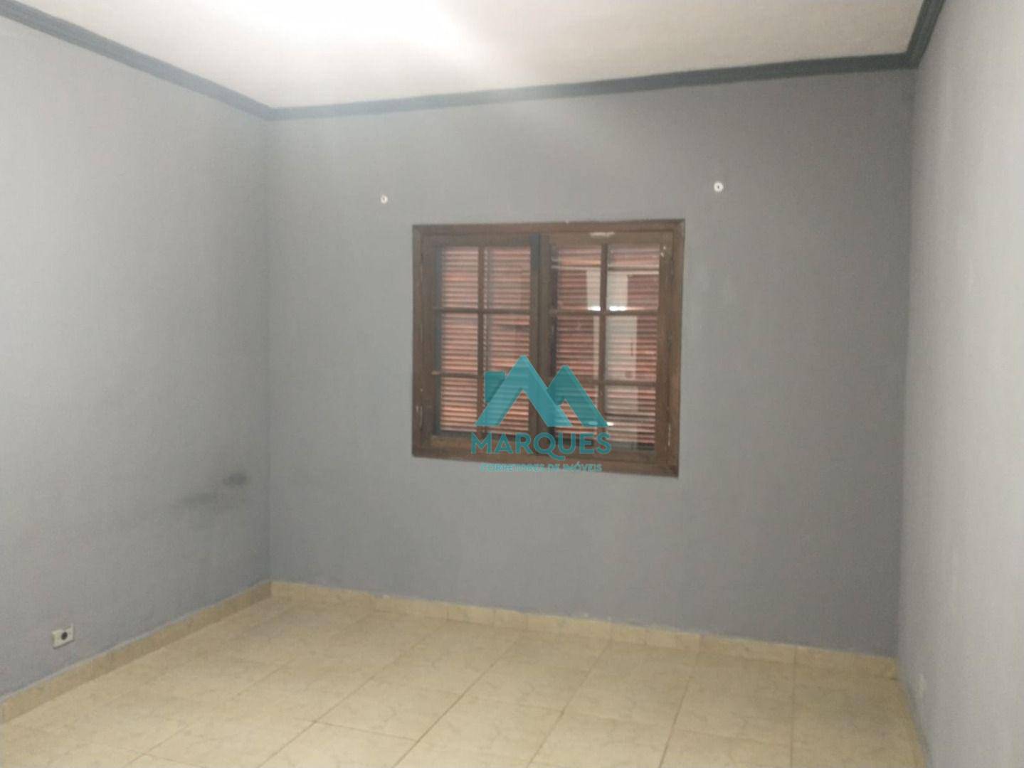 Casa à venda com 2 quartos, 200m² - Foto 9