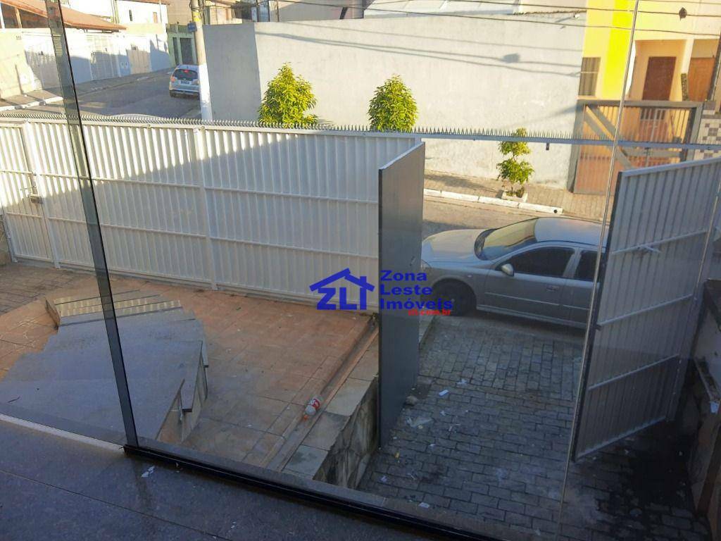 Sobrado à venda com 4 quartos, 350m² - Foto 4