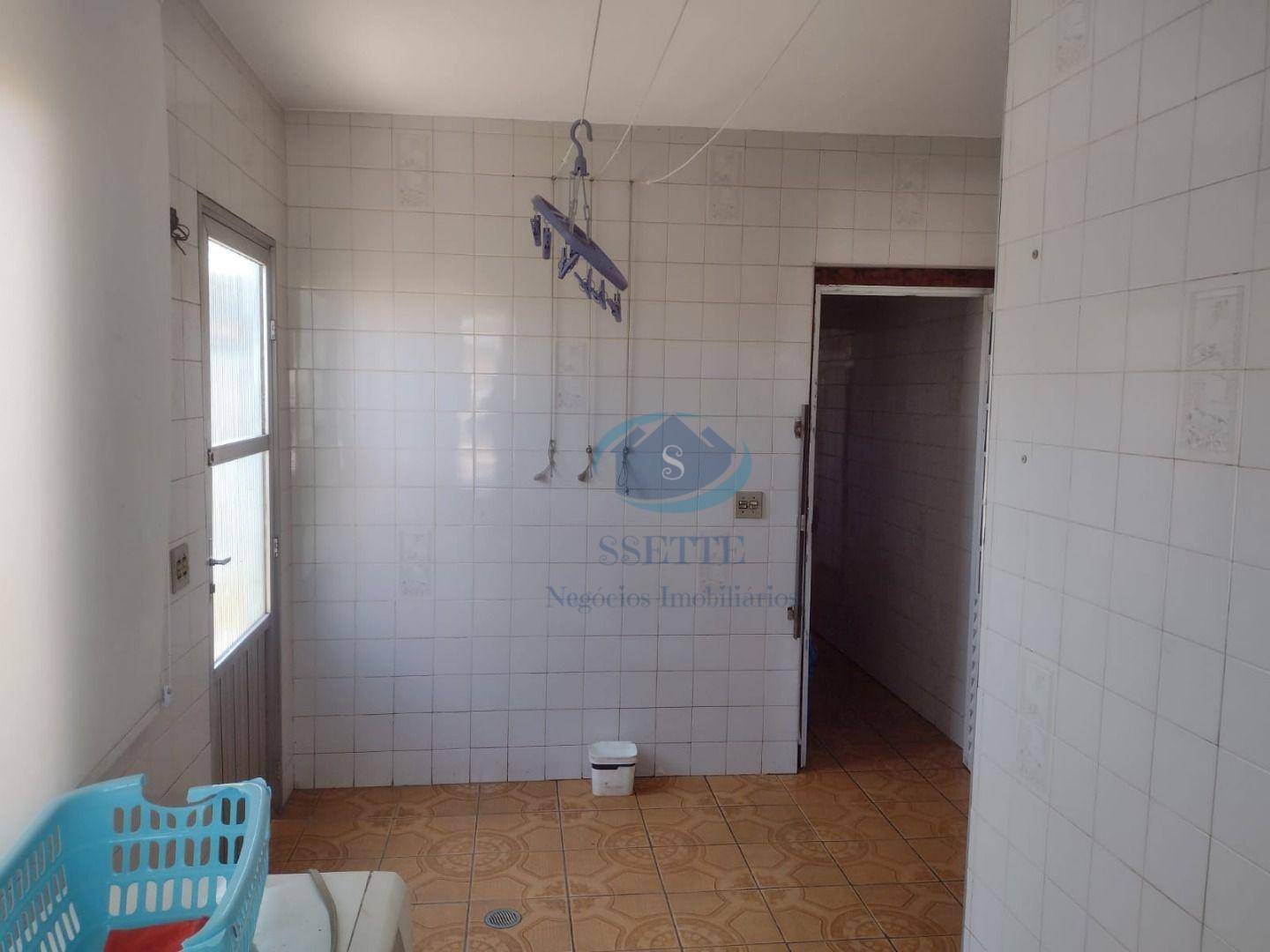 Sobrado à venda com 4 quartos, 200m² - Foto 30