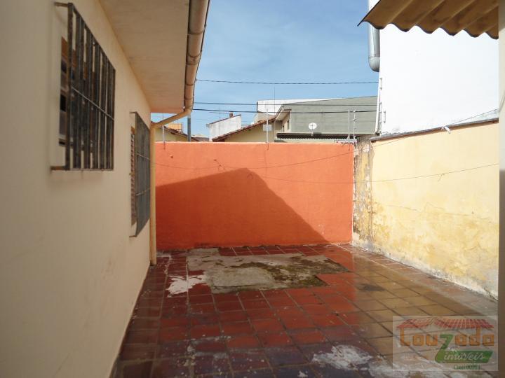 Casa à venda com 2 quartos, 250m² - Foto 9