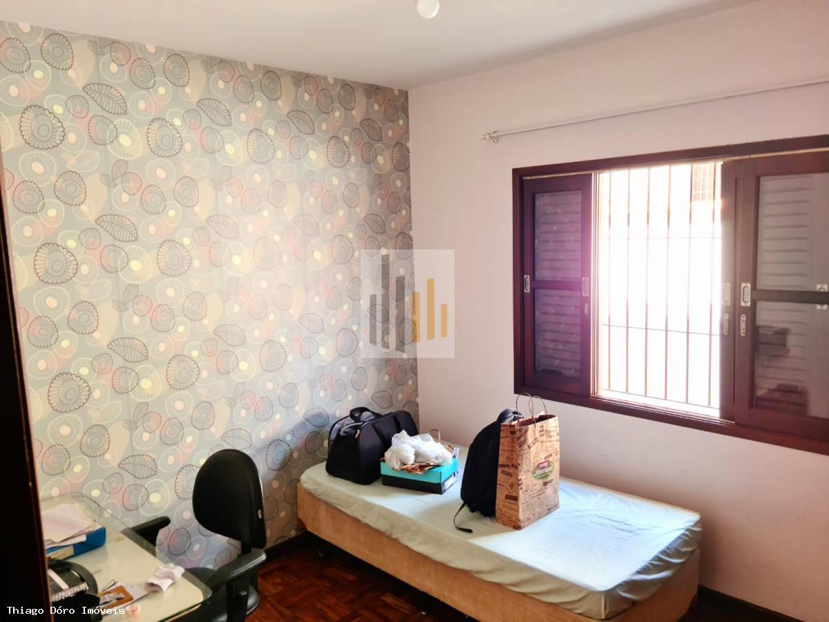 Casa à venda com 2 quartos, 174m² - Foto 15