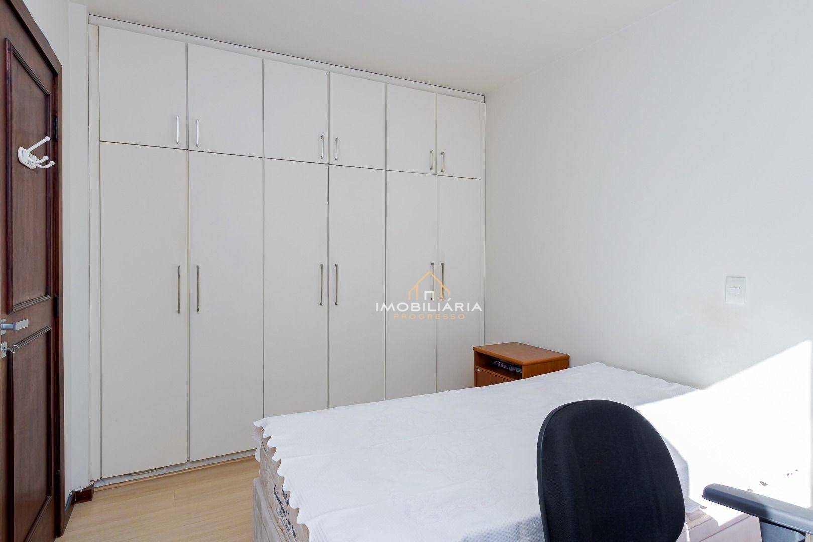 Apartamento à venda com 3 quartos, 174m² - Foto 20