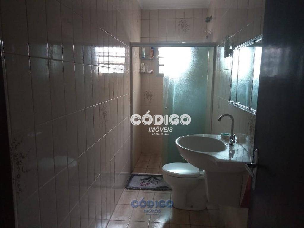 Sobrado à venda com 3 quartos, 220m² - Foto 23