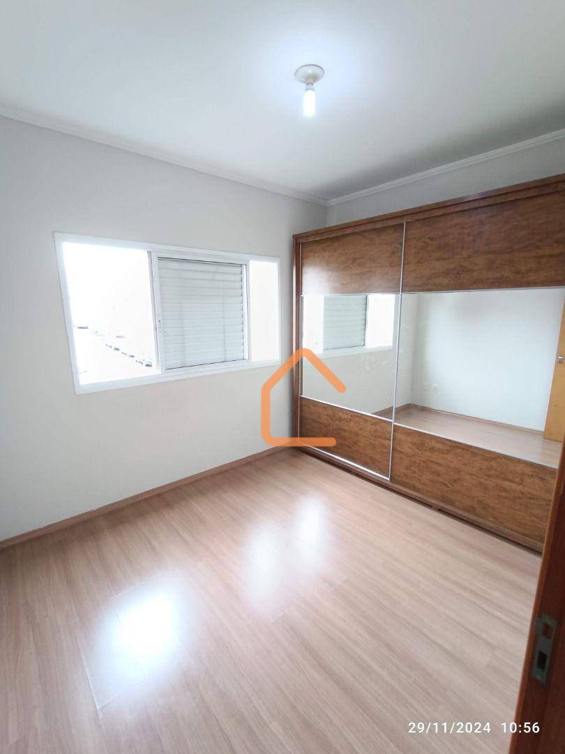 Apartamento para alugar com 1 quarto, 56m² - Foto 3