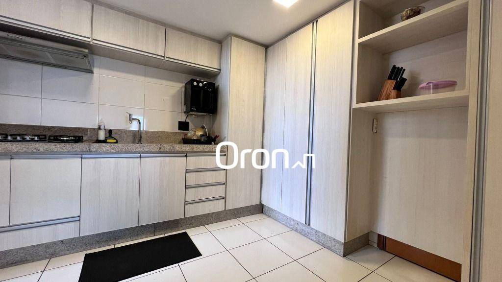 Apartamento à venda com 3 quartos, 75m² - Foto 7