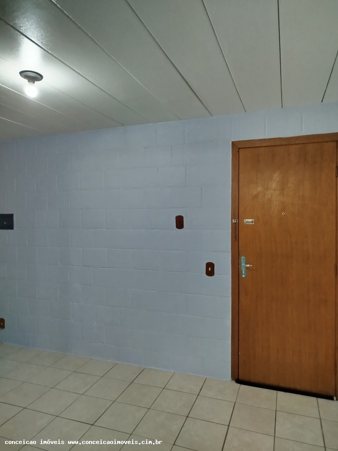 Apartamento à venda com 2 quartos, 39m² - Foto 3