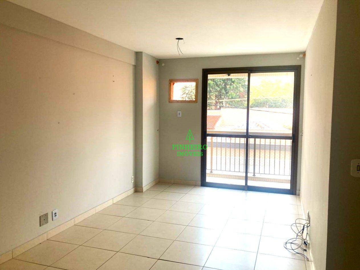 Apartamento à venda com 2 quartos, 63m² - Foto 9