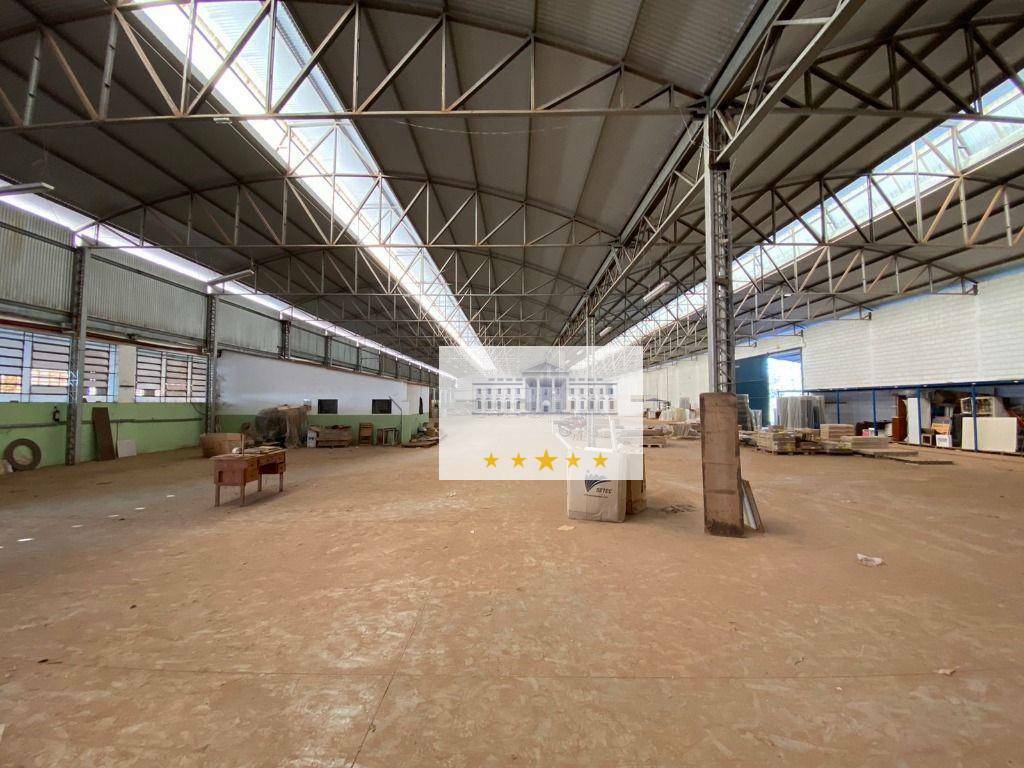 Depósito-Galpão, 7300 m² - Foto 1