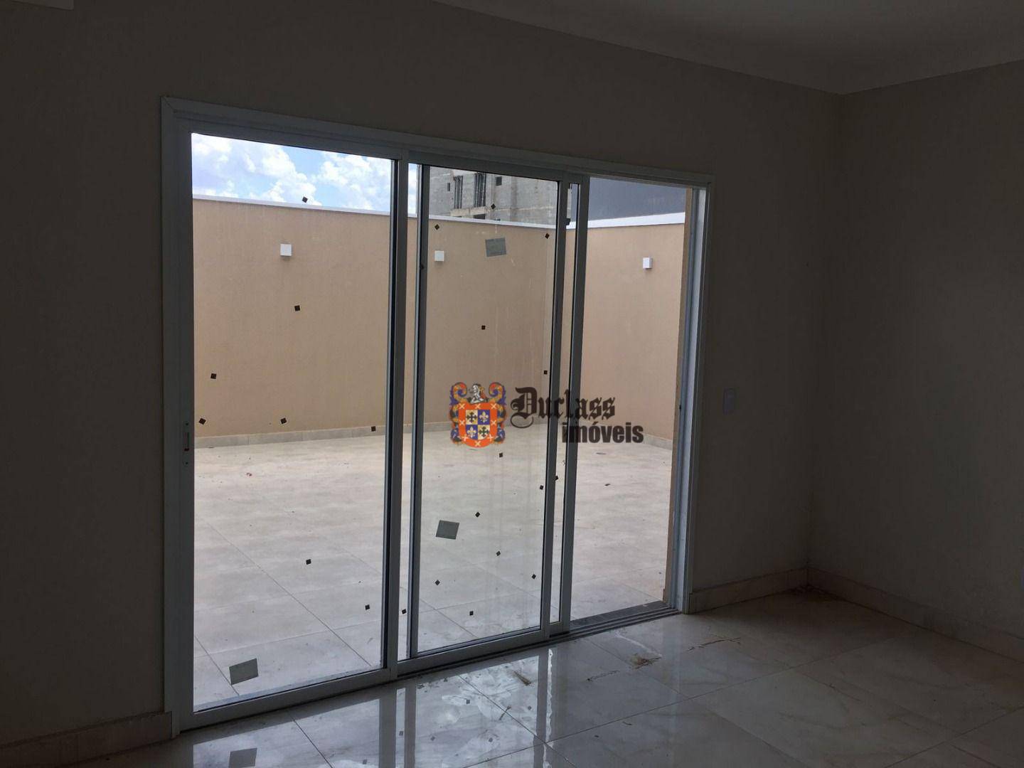 Casa à venda com 2 quartos, 128m² - Foto 13