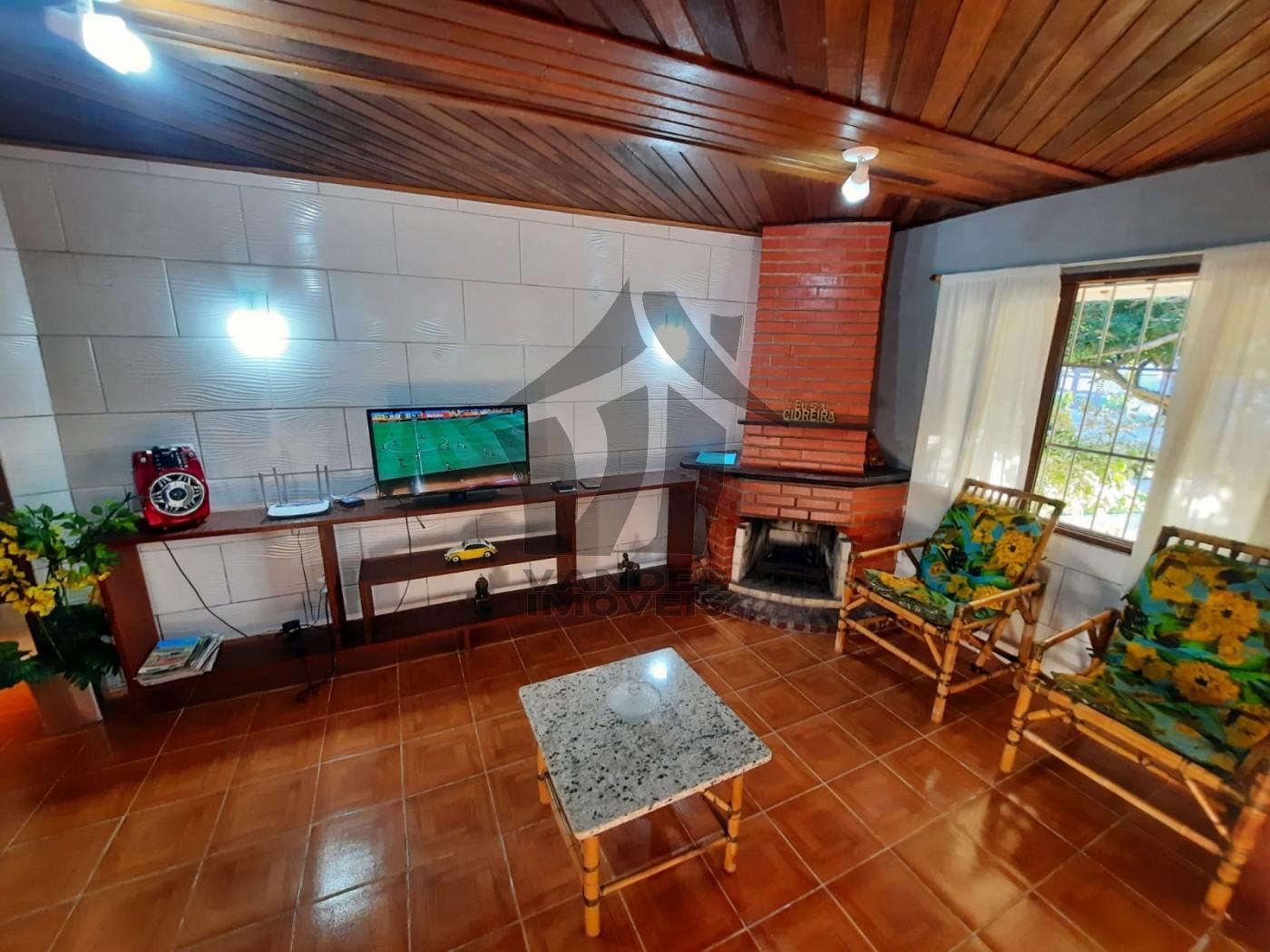 Casa à venda com 2 quartos, 300m² - Foto 5