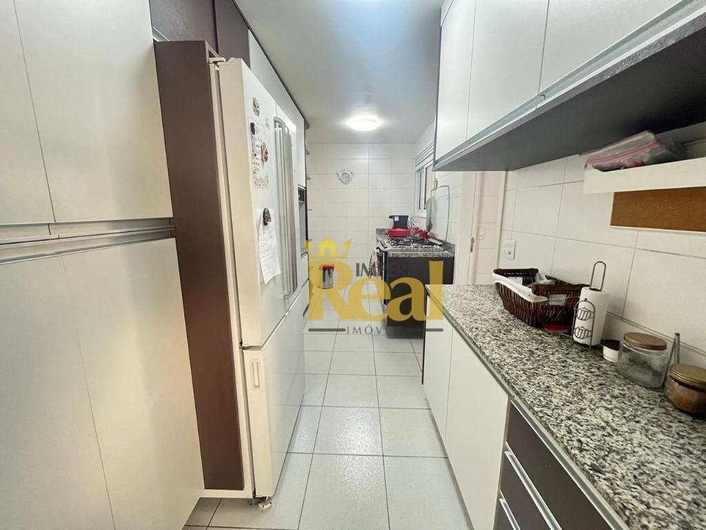 Apartamento à venda com 3 quartos, 169m² - Foto 8