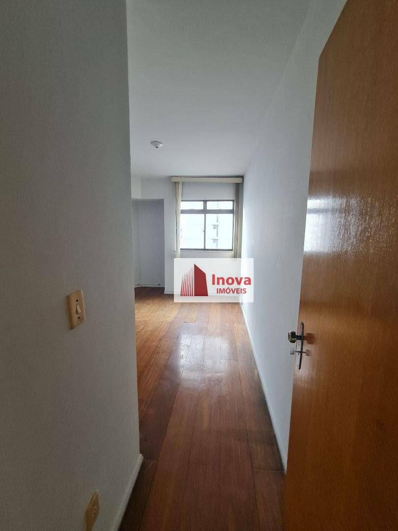 Apartamento para alugar com 2 quartos, 79m² - Foto 14