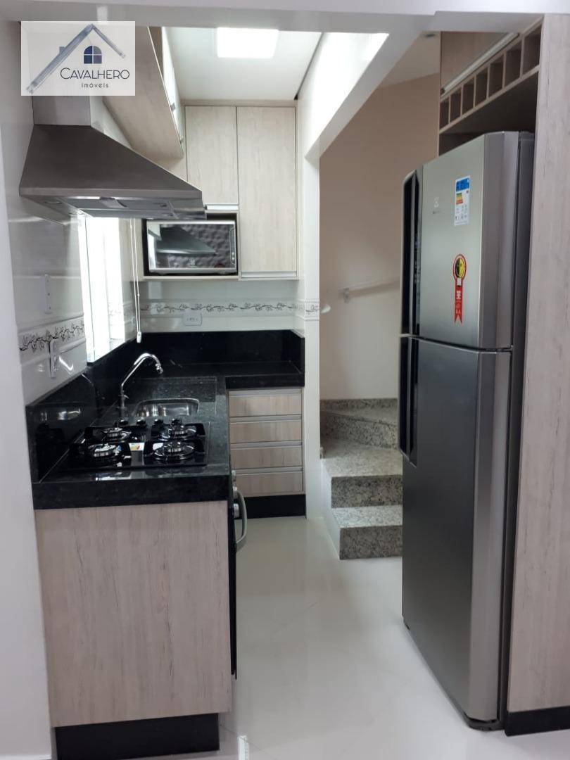 Cobertura à venda com 2 quartos, 48m² - Foto 3