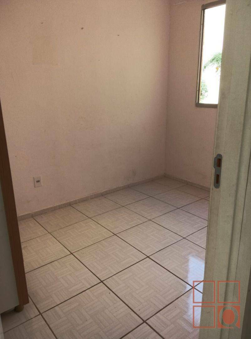 Apartamento à venda com 2 quartos, 39m² - Foto 4