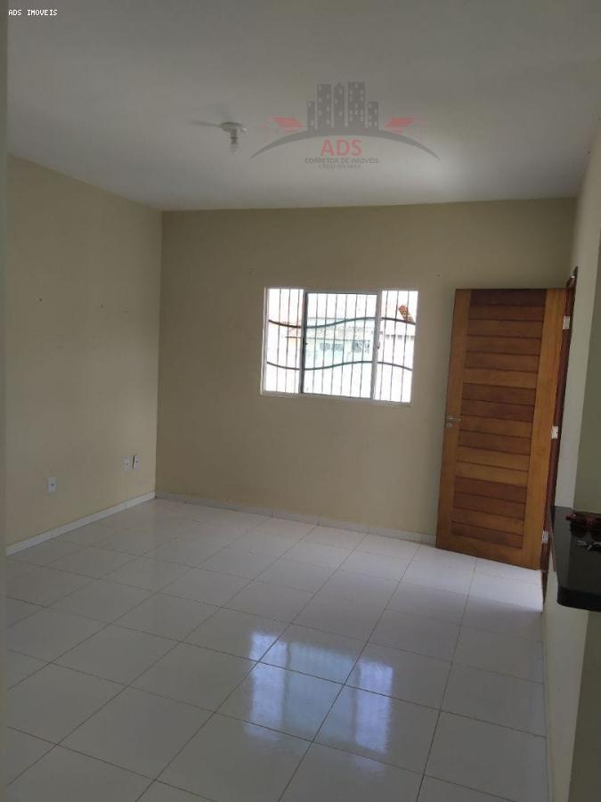 Casa à venda com 2 quartos, 90m² - Foto 8