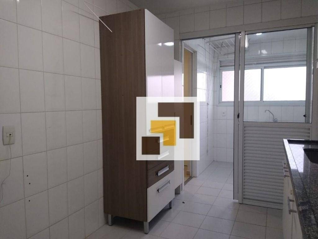 Apartamento à venda com 3 quartos, 94m² - Foto 14