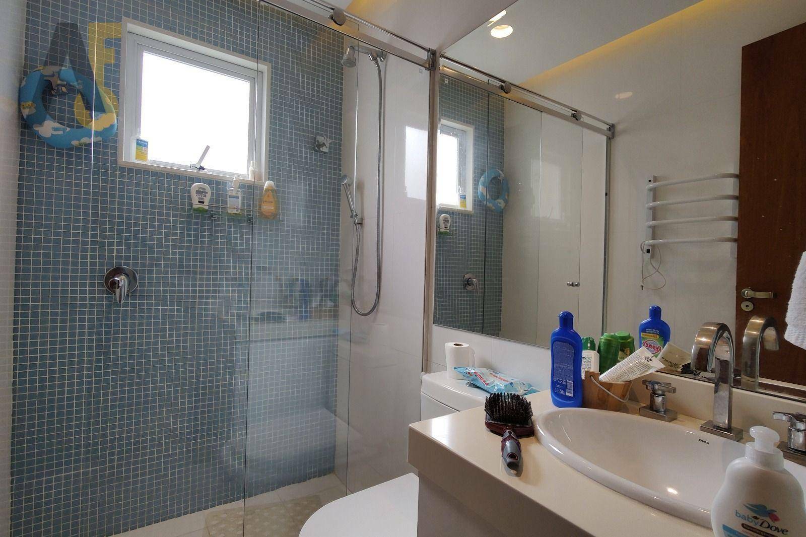 Casa de Condomínio à venda com 4 quartos, 298m² - Foto 14