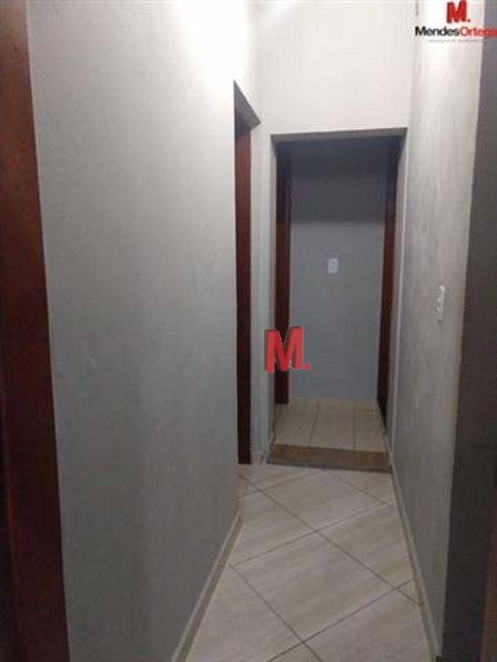 Casa à venda com 3 quartos, 192m² - Foto 13