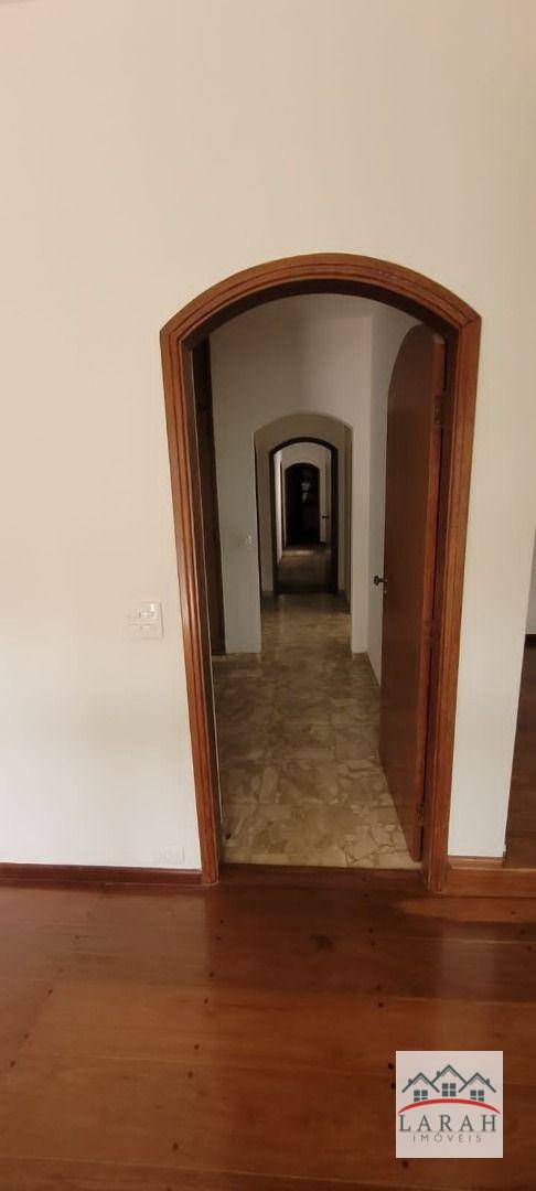 Sobrado à venda com 3 quartos, 400m² - Foto 2