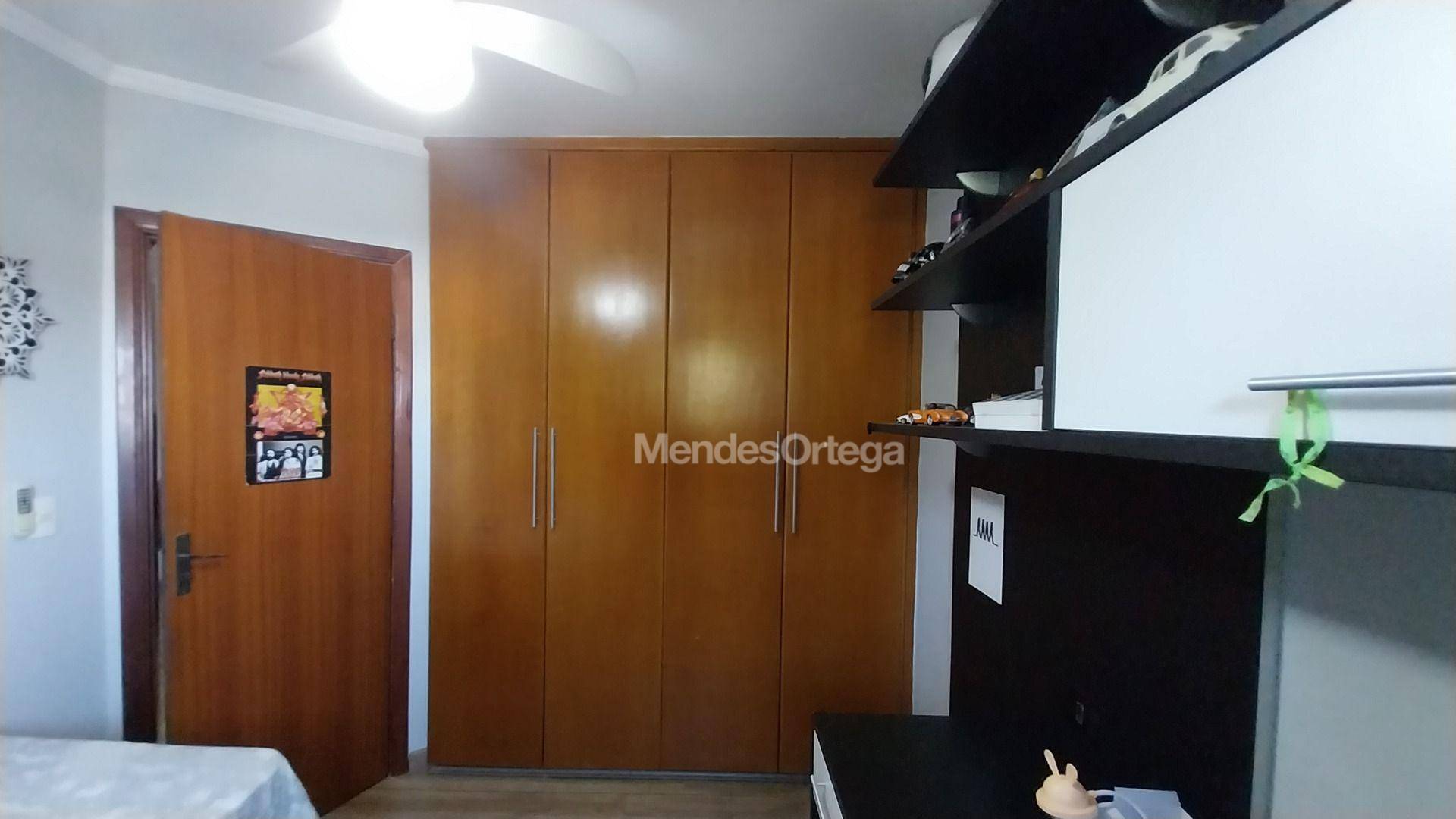 Apartamento à venda com 2 quartos, 78m² - Foto 20
