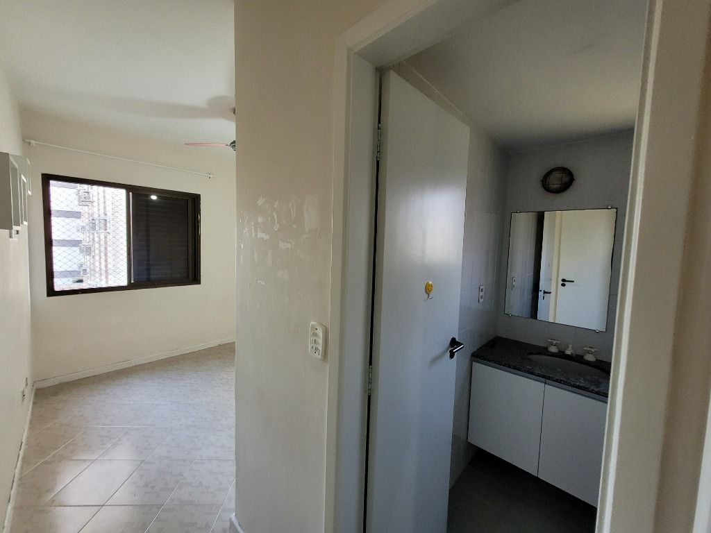 Apartamento à venda com 3 quartos, 80m² - Foto 6