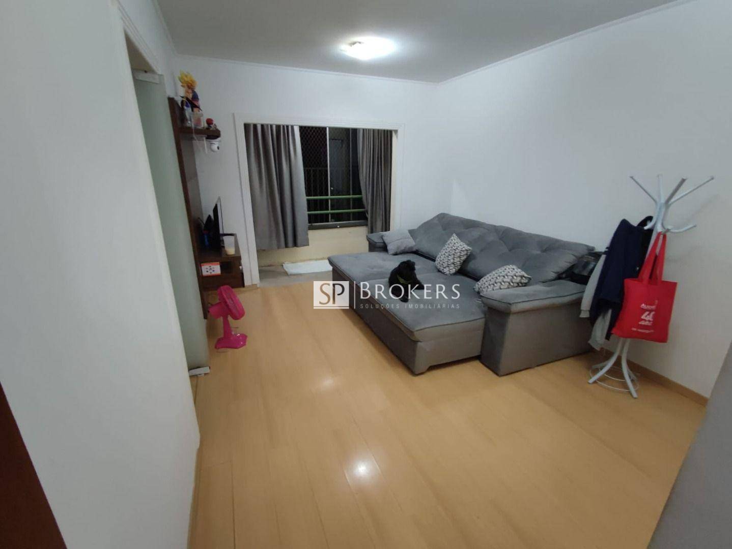 Apartamento à venda com 3 quartos, 80m² - Foto 2