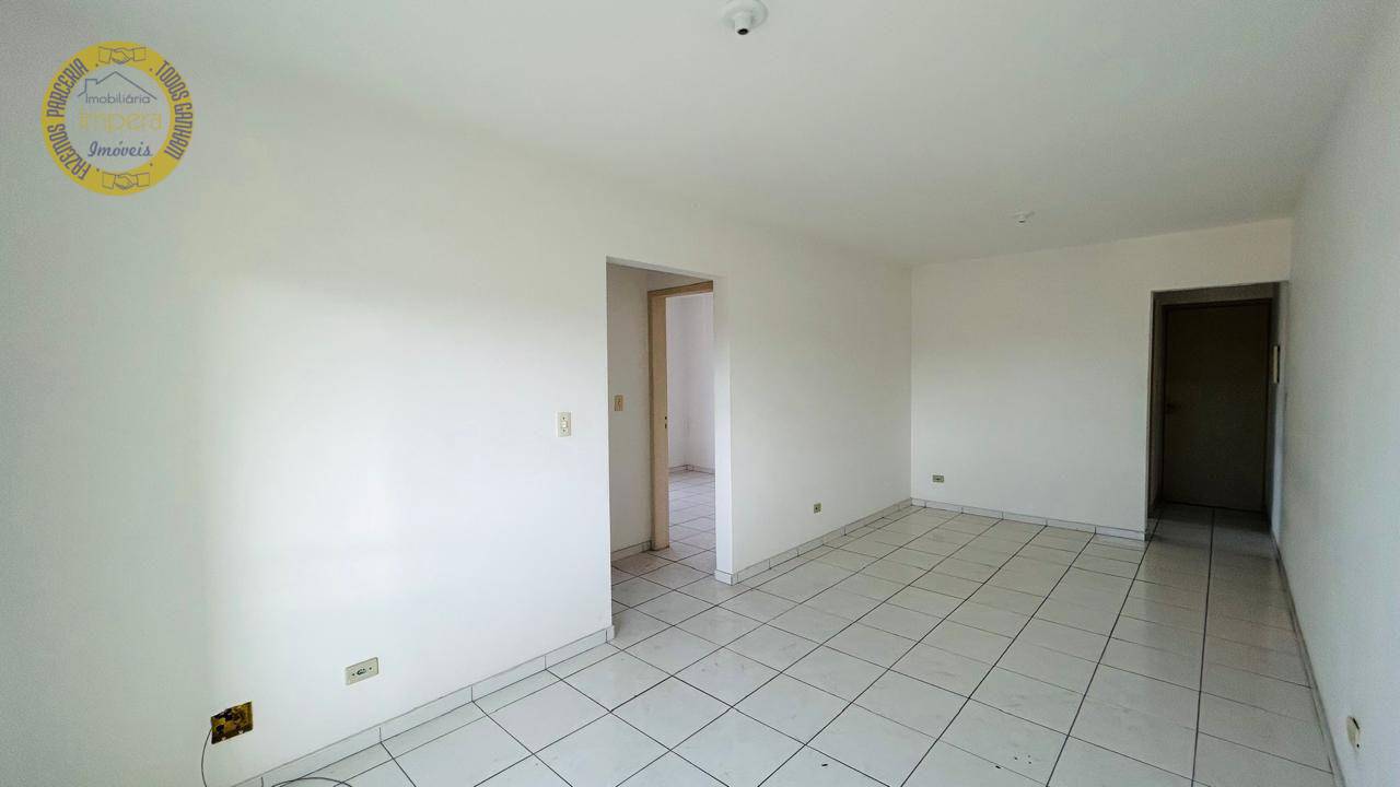 Apartamento à venda com 2 quartos, 58m² - Foto 4