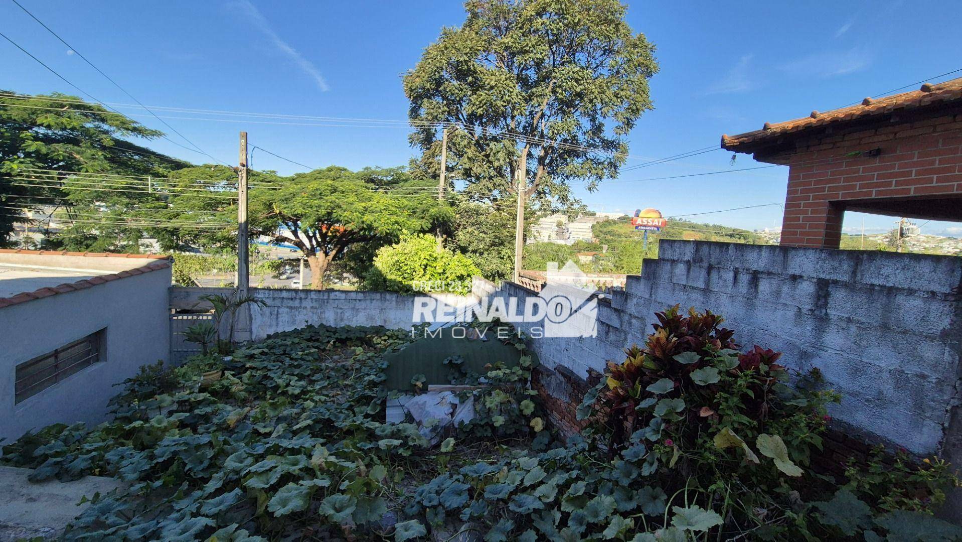 Casa à venda com 3 quartos, 160m² - Foto 4