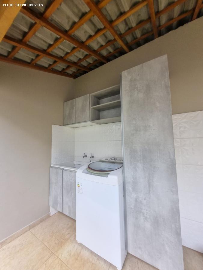 Casa à venda com 2 quartos, 125m² - Foto 18