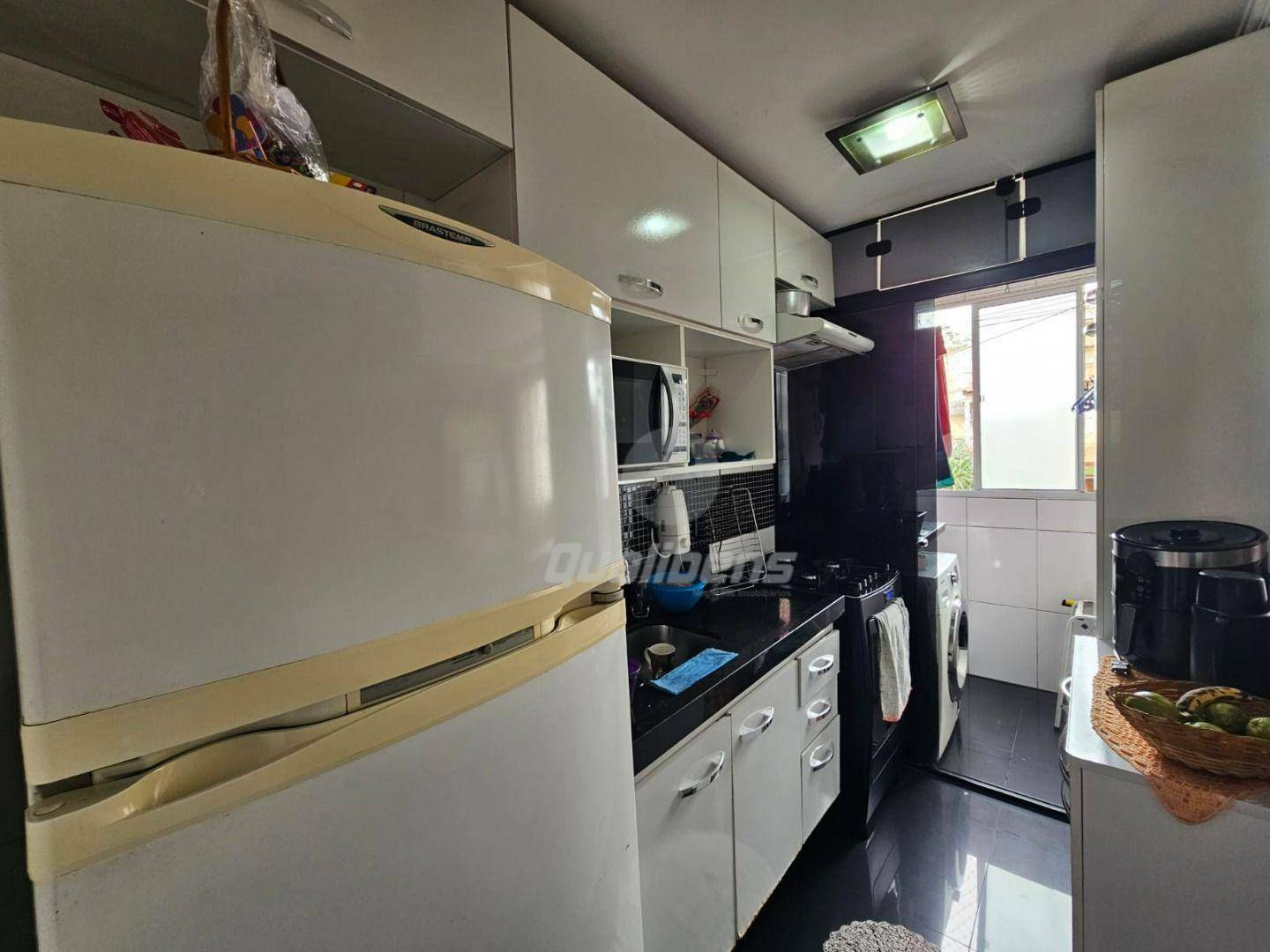 Apartamento à venda com 2 quartos, 45m² - Foto 12