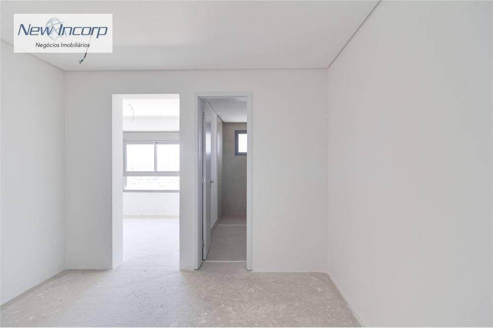 Apartamento à venda com 3 quartos, 159m² - Foto 4