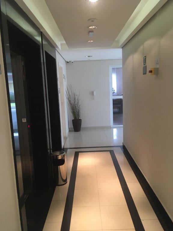 Apartamento para alugar com 2 quartos, 64m² - Foto 21