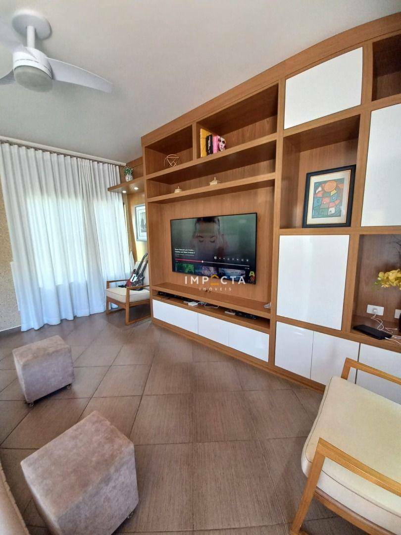 Casa à venda com 3 quartos, 281m² - Foto 3