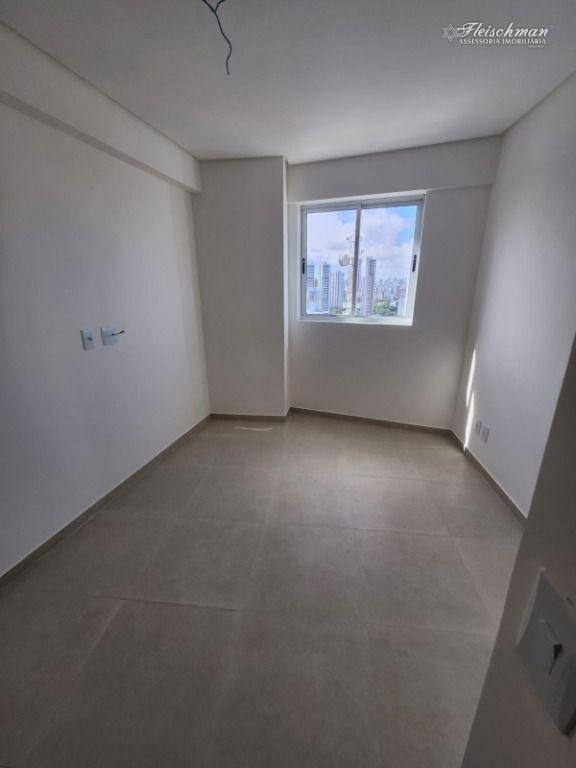 Apartamento à venda com 3 quartos, 67m² - Foto 11