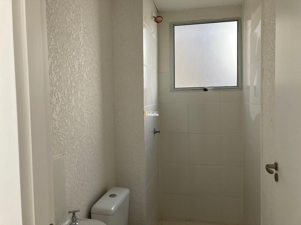 Apartamento à venda com 2 quartos, 40m² - Foto 11